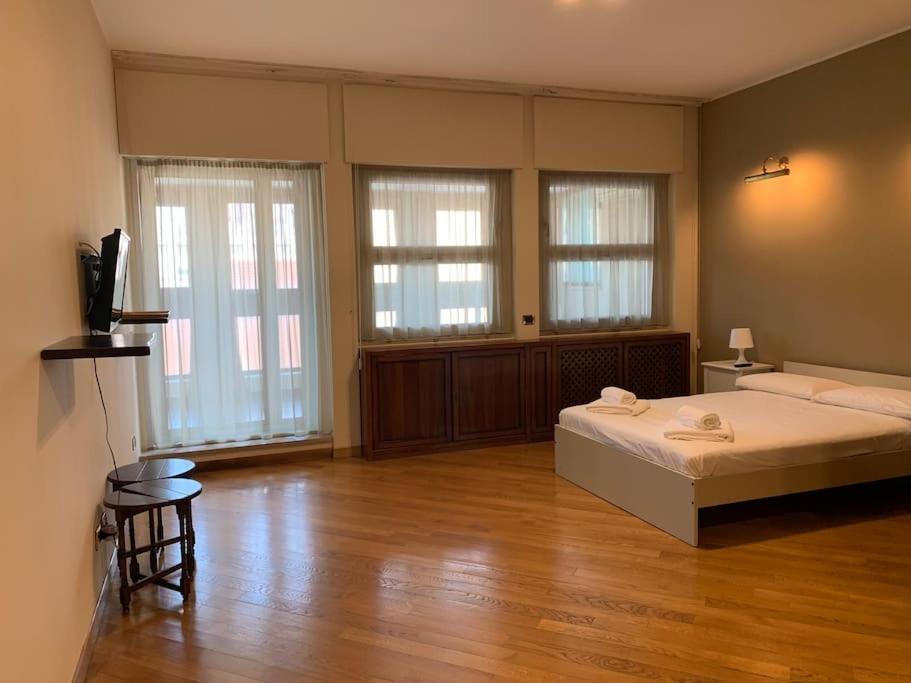 Piccolo Attico A Due Passi Da Corso Buenos Aires Apartment Mailand