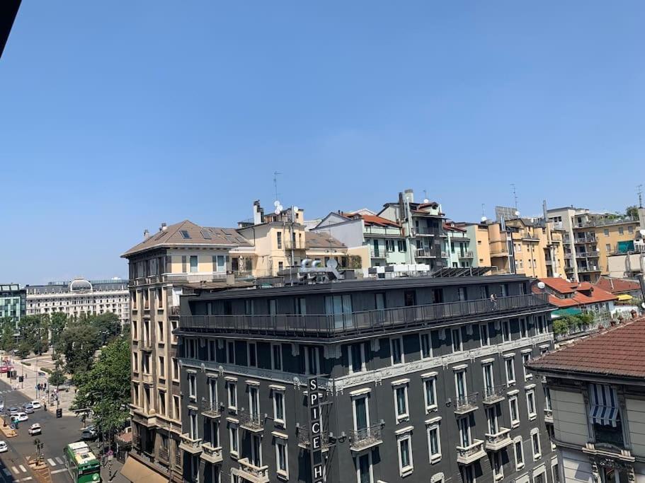 Piccolo Attico A Due Passi Da Corso Buenos Aires *